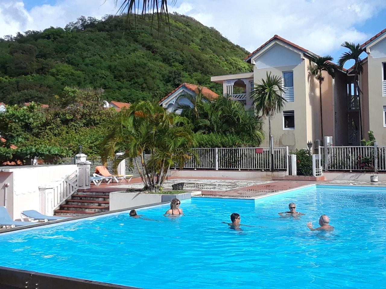 Residence Des Salines Sainte-Anne Bagian luar foto